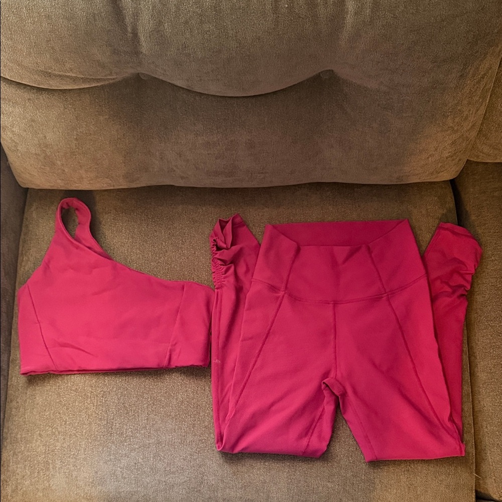 Women's Pink Activewear Set